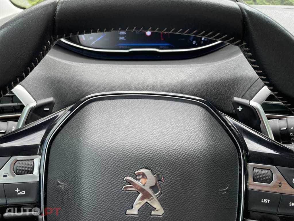 Peugeot 3008 PureTech Active