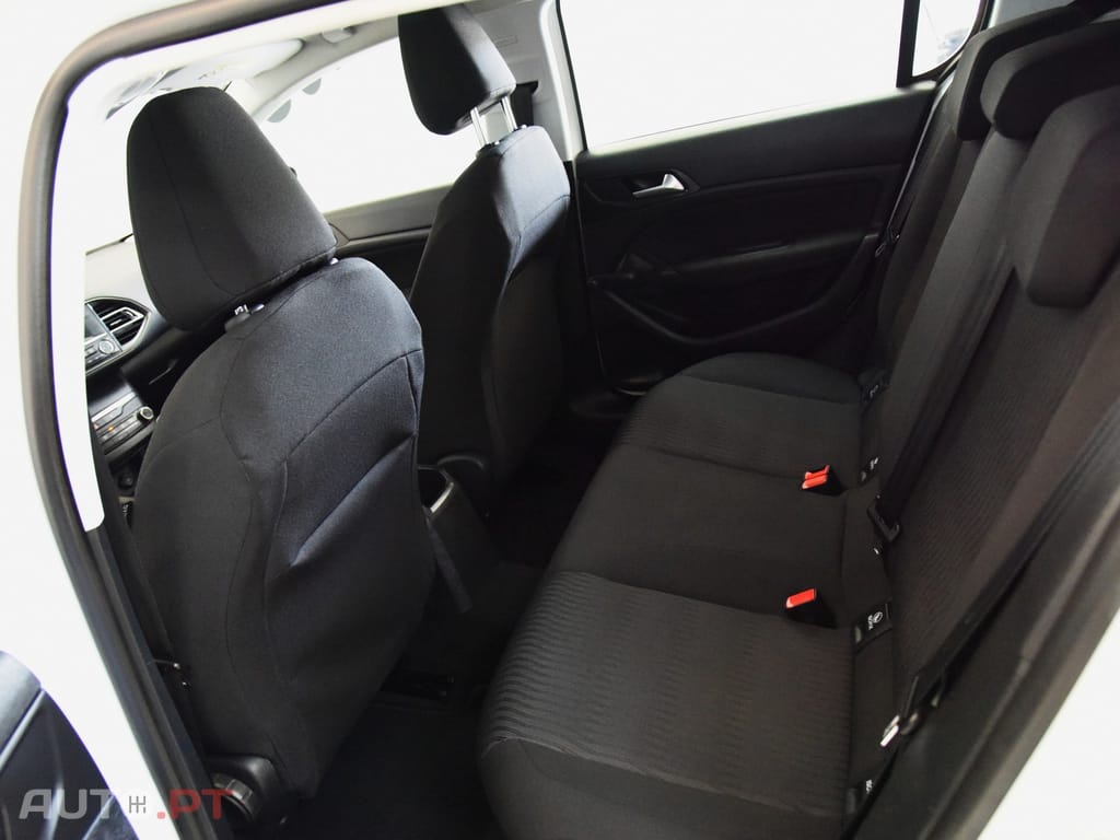 Peugeot 308 1.5 BlueHDi Style