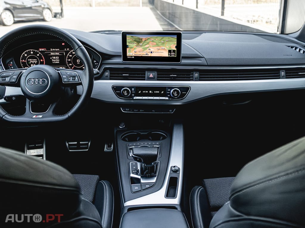 Audi A4 2.0 TDI S-line S tronic