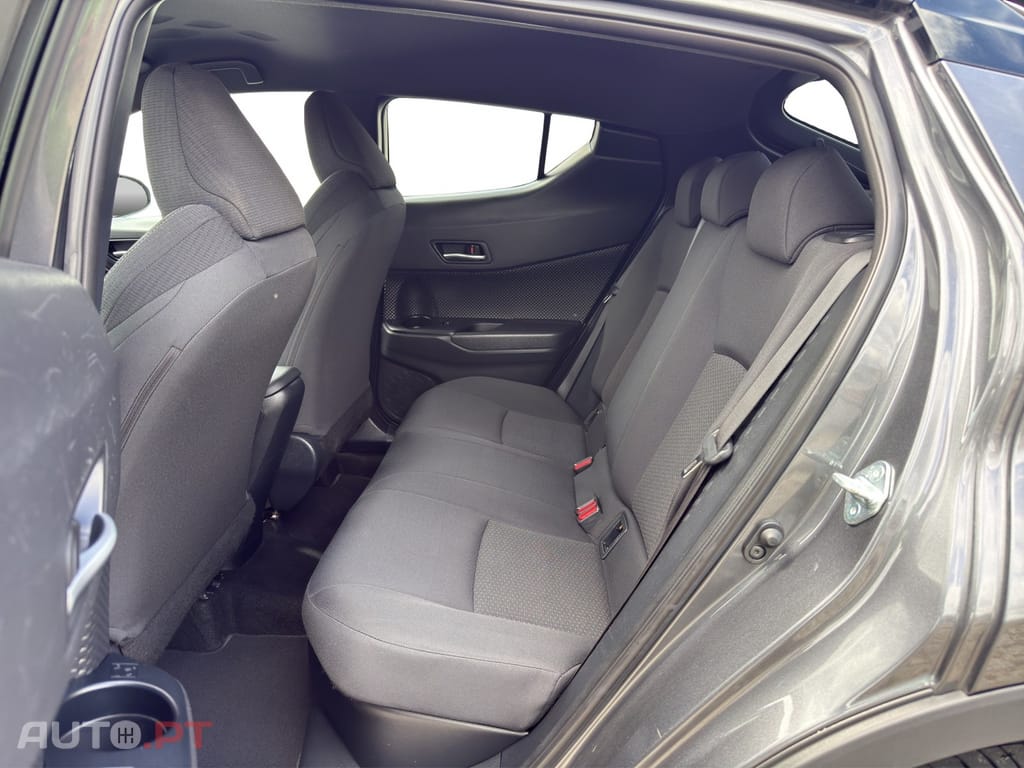 Toyota C-HR 1.8 Hybrid Exclusive