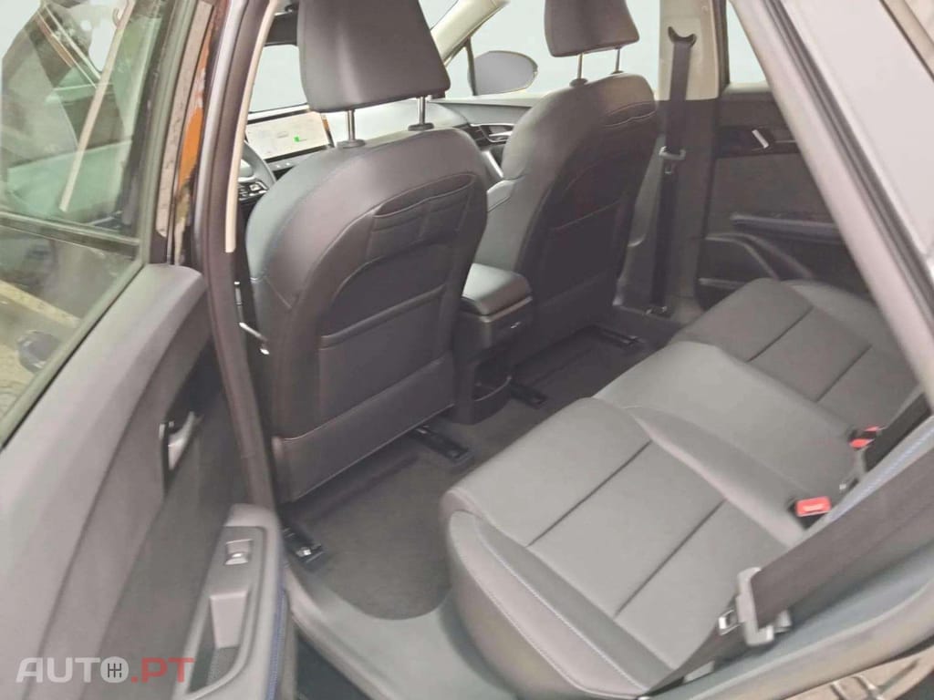 MG MG4 64 kWh Luxury