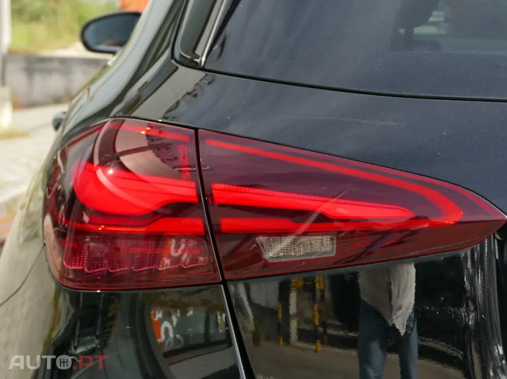 Mercedes-Benz A 250 e Progressive
