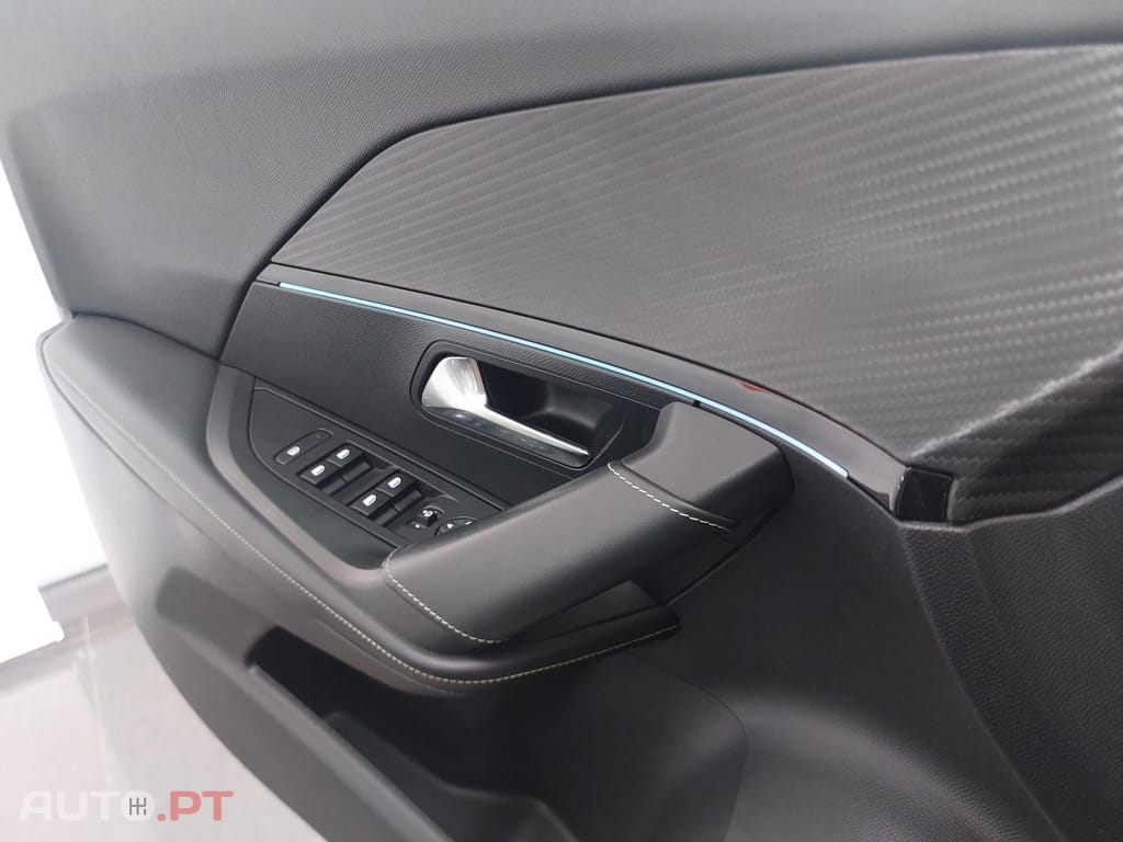 Peugeot 2008 1.2 PureTech GT Line
