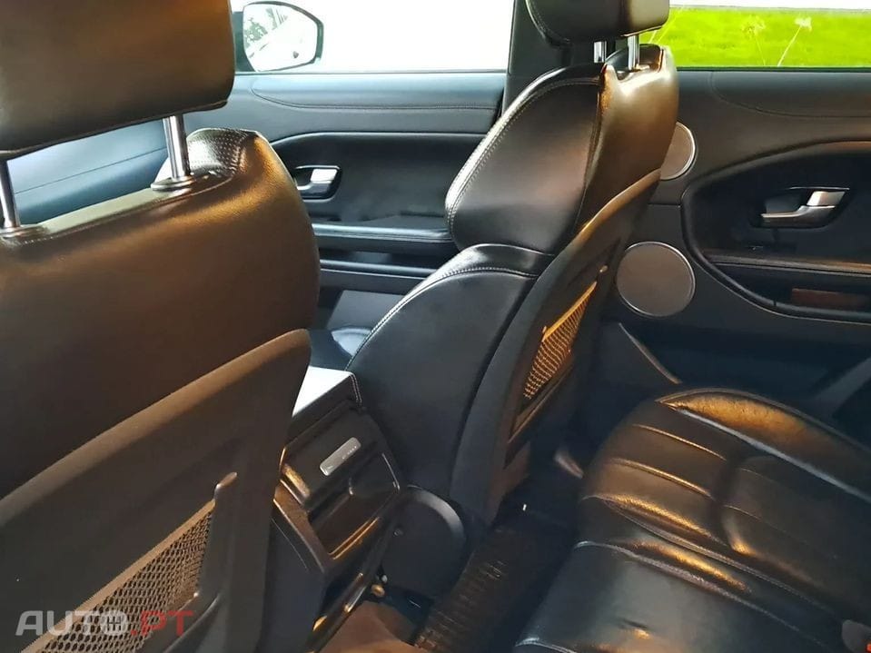 Land Rover Range Rover 2.0 D150 AWD R-Dynamic HSE Auto