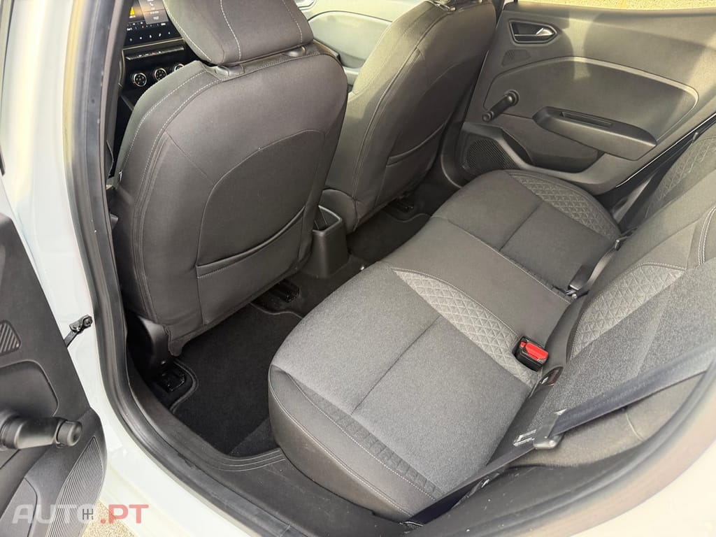 Renault Clio 1.0 TCe Techno Bi-Fuel