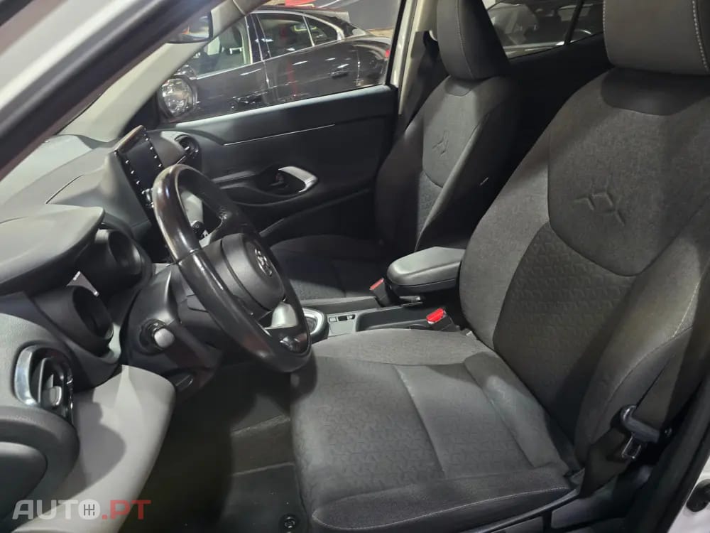 Toyota Yaris Cross 1.5 HDF Comfort Plus