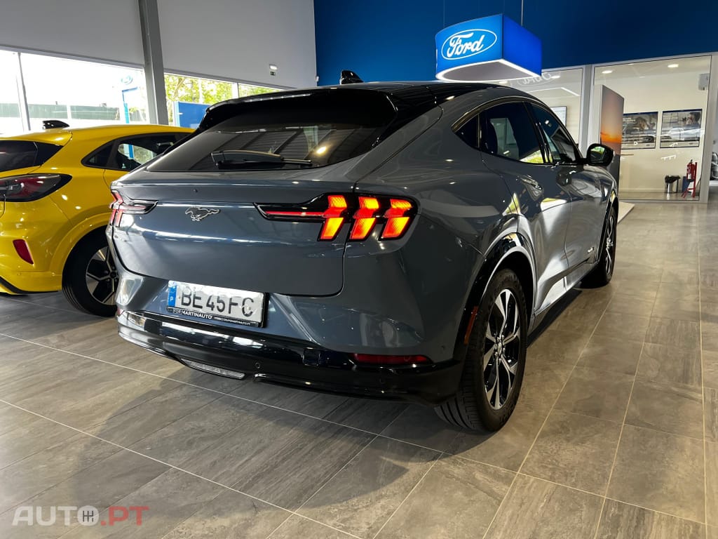 Ford Mustang Mach-E 98.7 kWh Premium