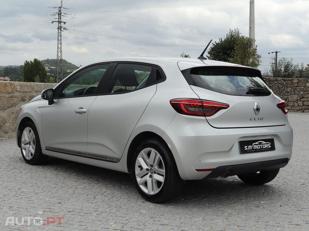 Renault Clio 1.0 TCe Limited CVT