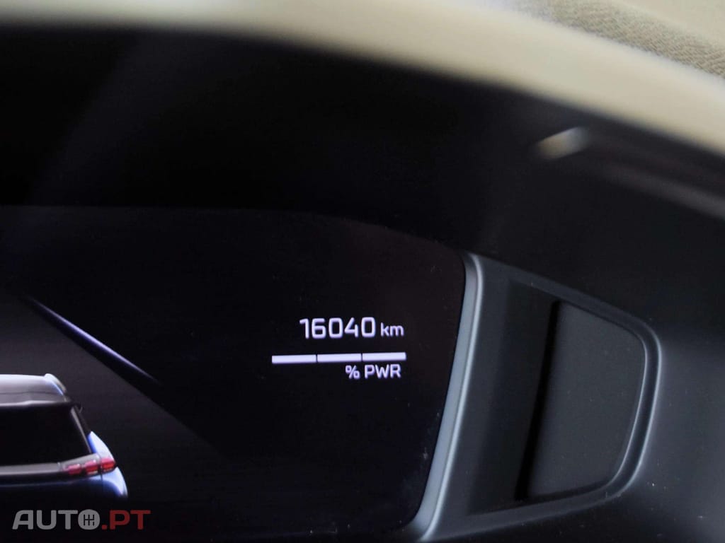 Peugeot E-2008 50 kWh Allure