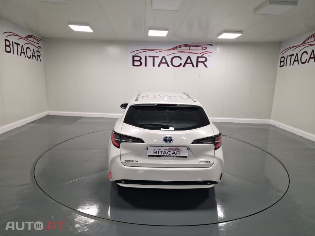 Toyota Corolla Touring Sports 1.8 Hybrid Comfort