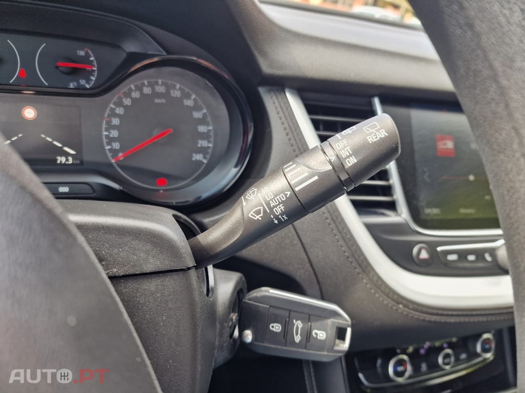 Opel Grandland (X) 1.2 S&S Business Edition