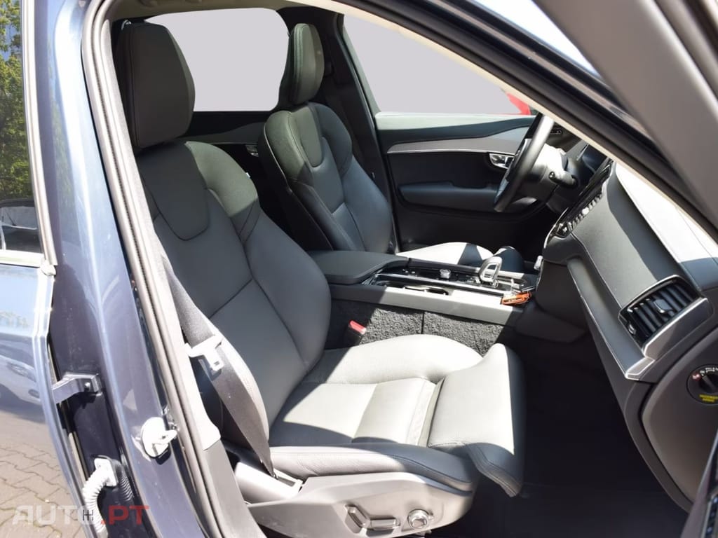 Volvo XC90 I.V.A DEDUTIVEL T8 AWD Plus Bright
