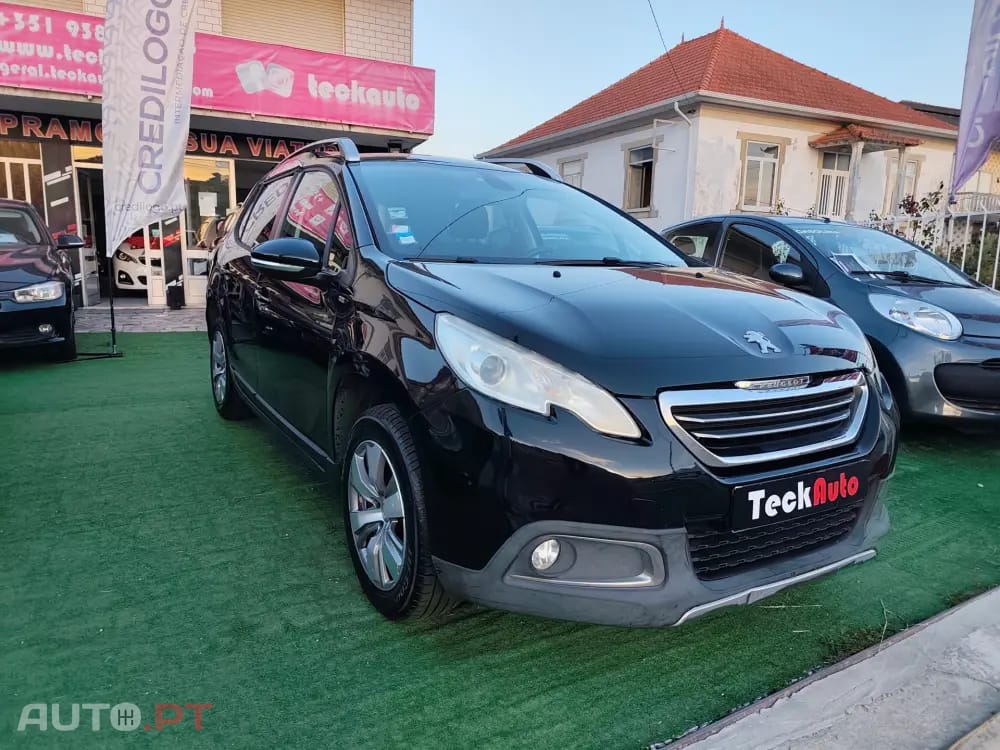 Peugeot 2008 1.2 PureTech Style