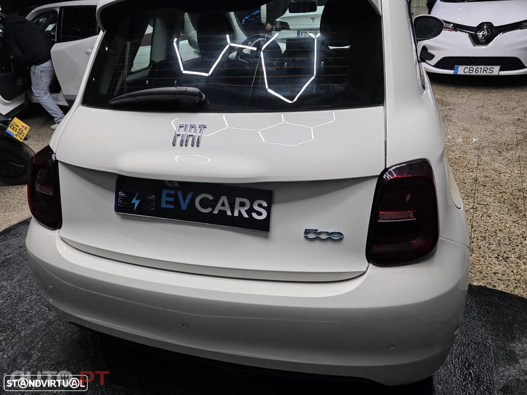 Fiat 500e 42kWh Icon