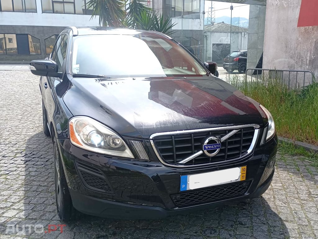 Volvo XC60 2.0 D3 Drive Summum 7 Lugares Nac