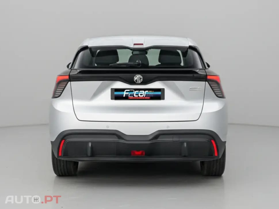 MG MG4 64 kWh Luxury