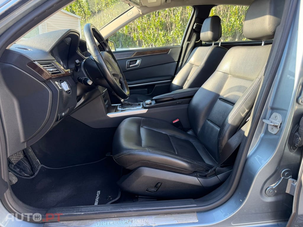 Mercedes-Benz E 220 CDi Avantgarde BlueEf. Auto.