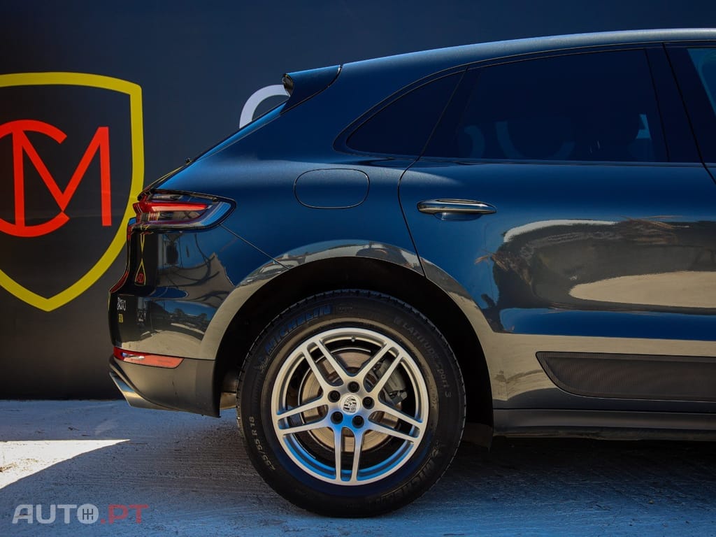 Porsche Macan S