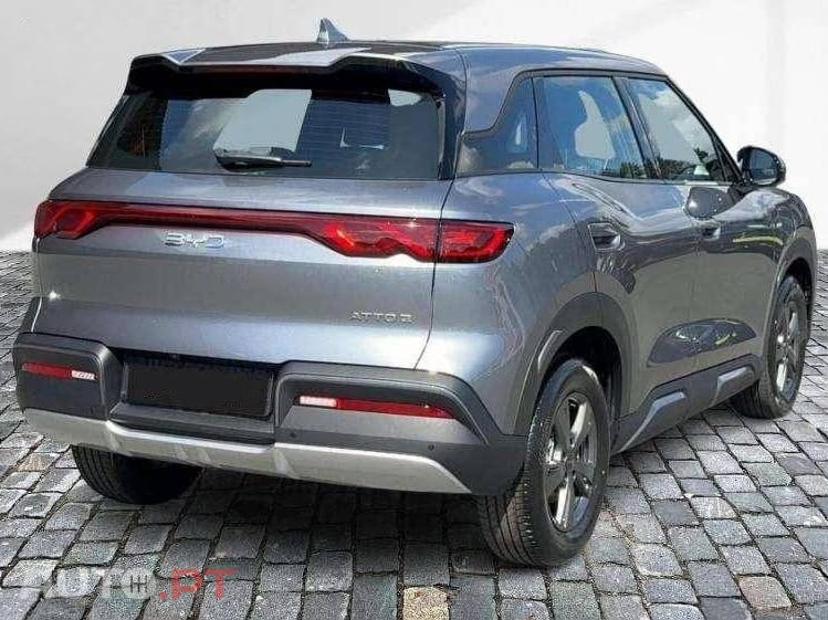 BYD Atto 2 1.5 DM-i Active