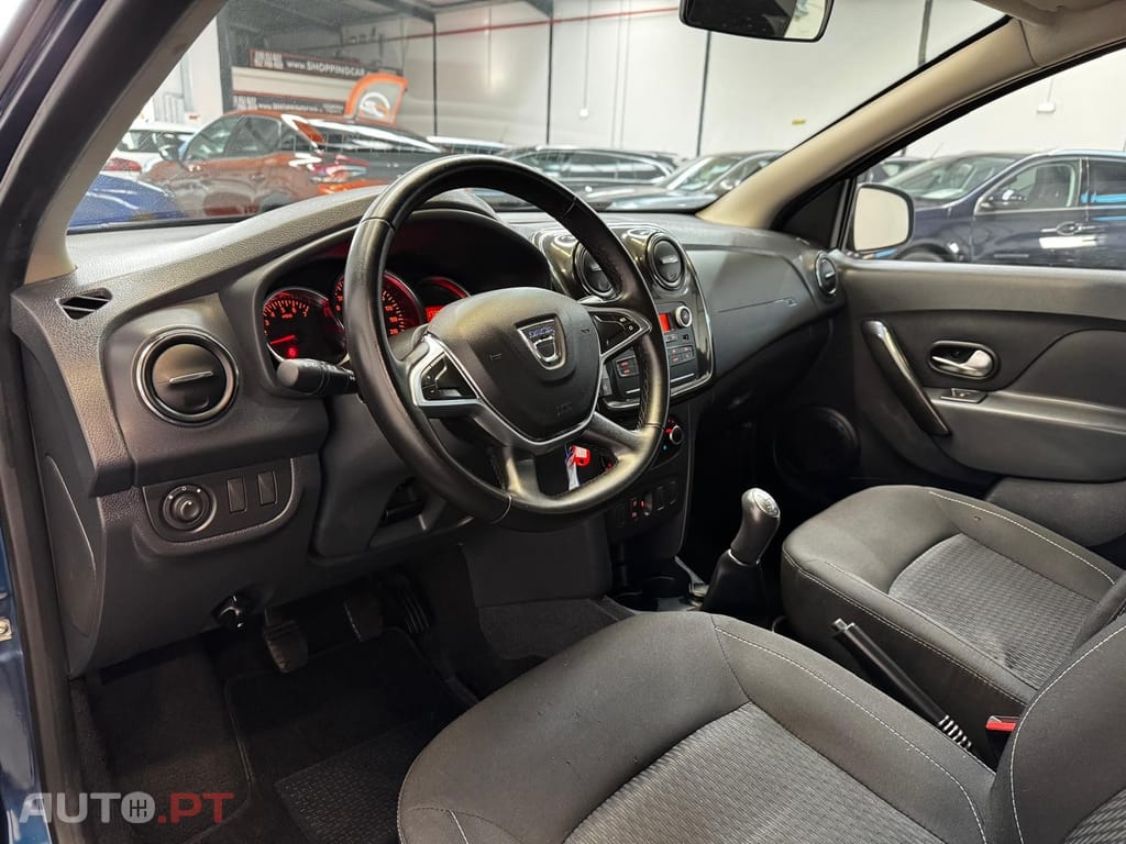 Dacia Sandero 1.0 SCe Essential