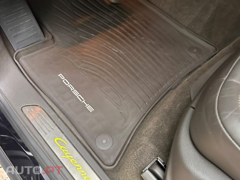 Porsche Cayenne S E-Hybrid Platinum Edition