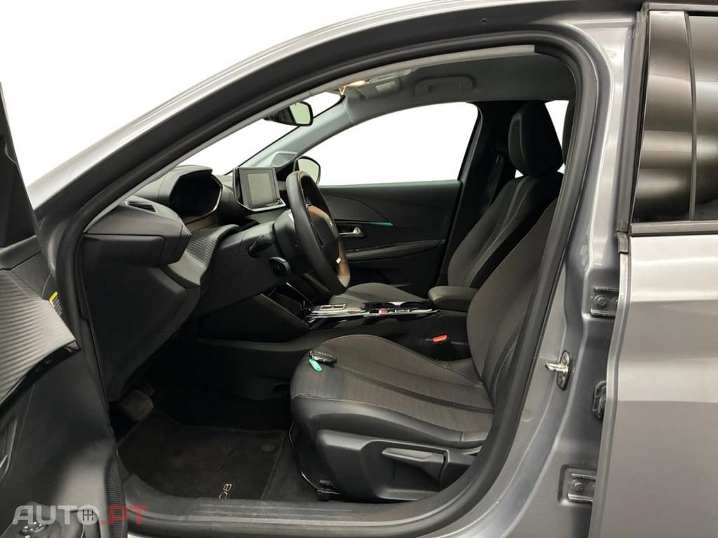 Peugeot E-208 50 kWh Allure