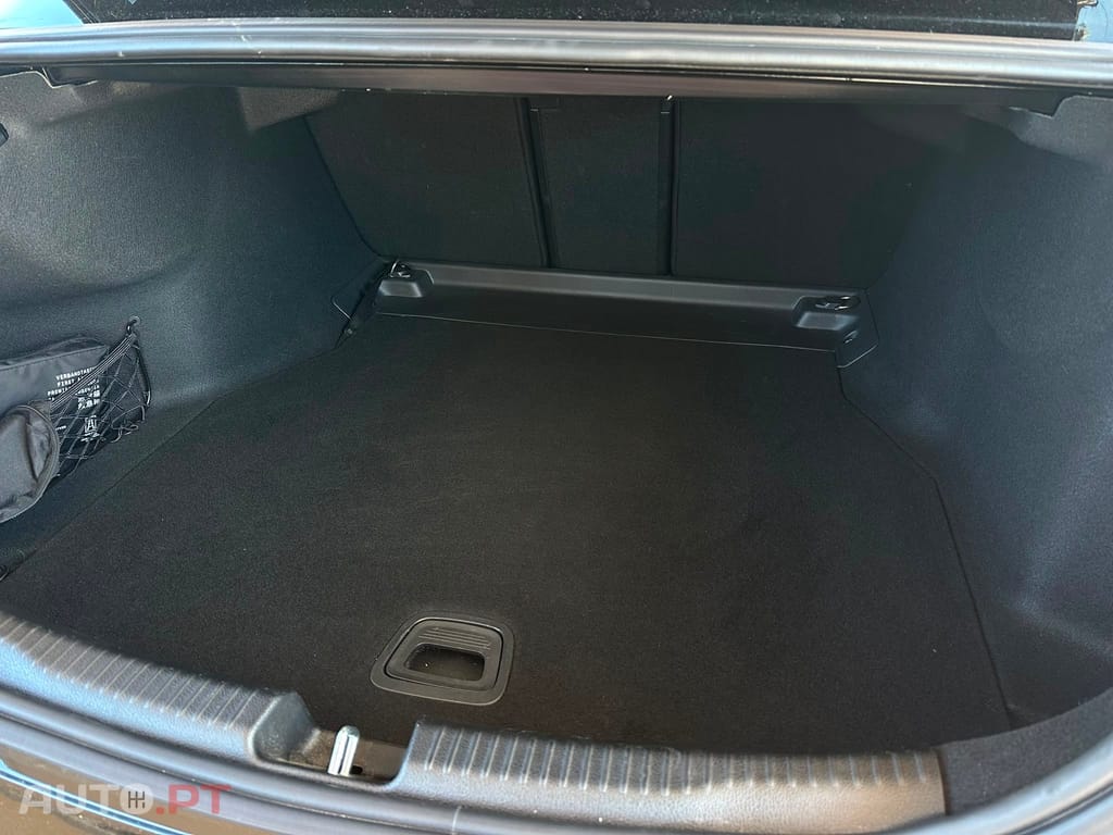 Mercedes-Benz C 220 d 9G-TRONIC AMG Line Advanced