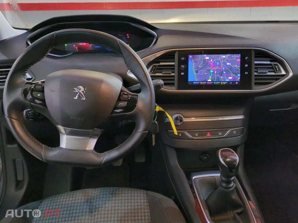Peugeot 308 1.2 PureTech Style