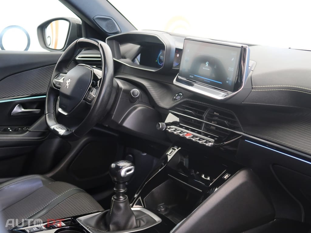 Peugeot 2008 1.2 PureTech GT Line