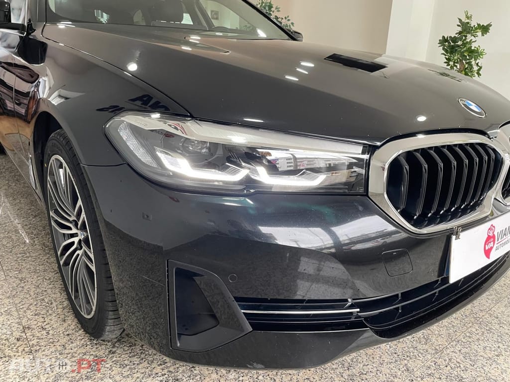 BMW 520 d Line Luxury Auto — fotografia 26