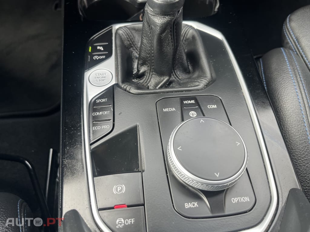 BMW 116 d Pack Desportivo M