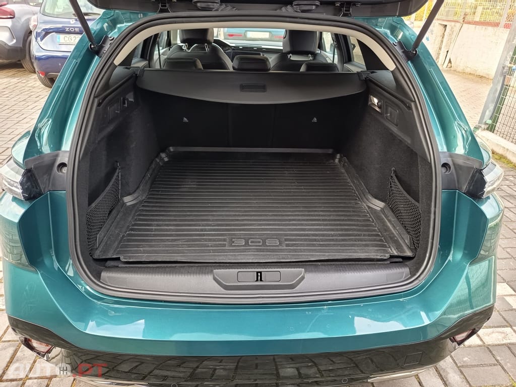 Peugeot 308 SW 1.6 Hybrid Allure e-EAT8