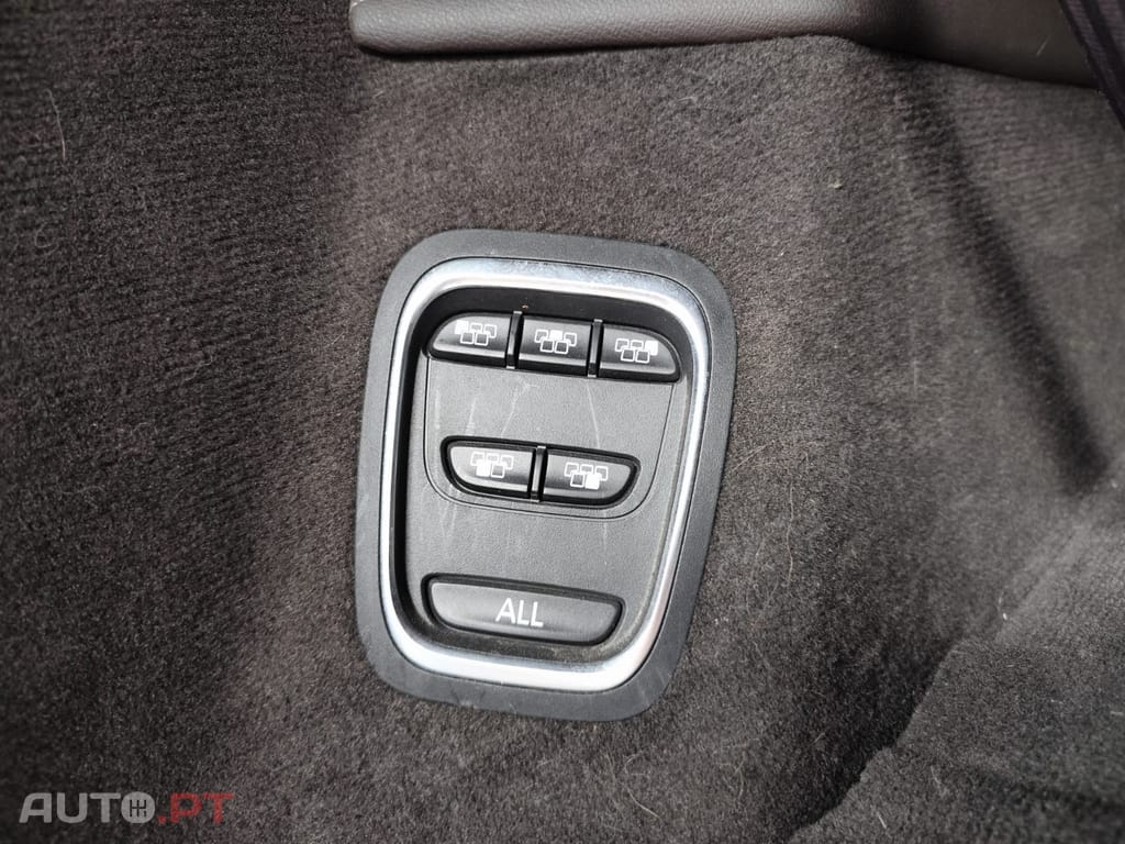 Renault Espace 1.6 dCi Initiale Paris EDC