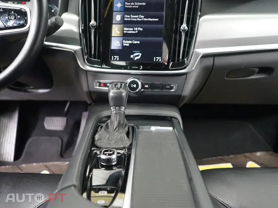 Volvo S90 2.0 D5 Momentum AWD Geartronic