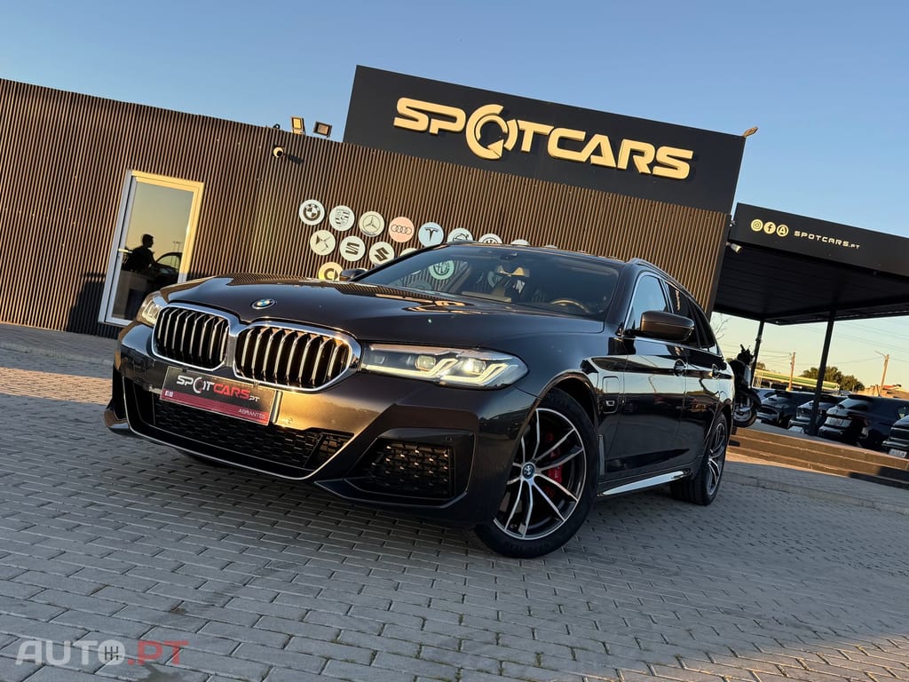BMW 530 e Pack Desportivo M
