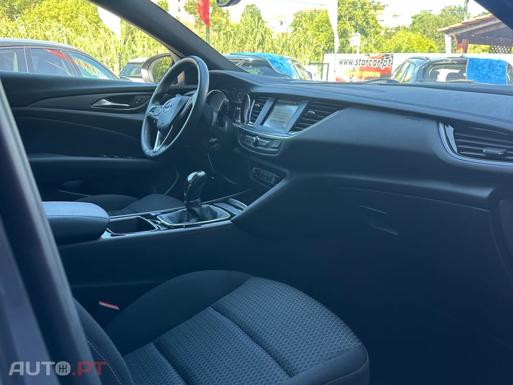 Opel Insignia 1.5 D Business Edition
