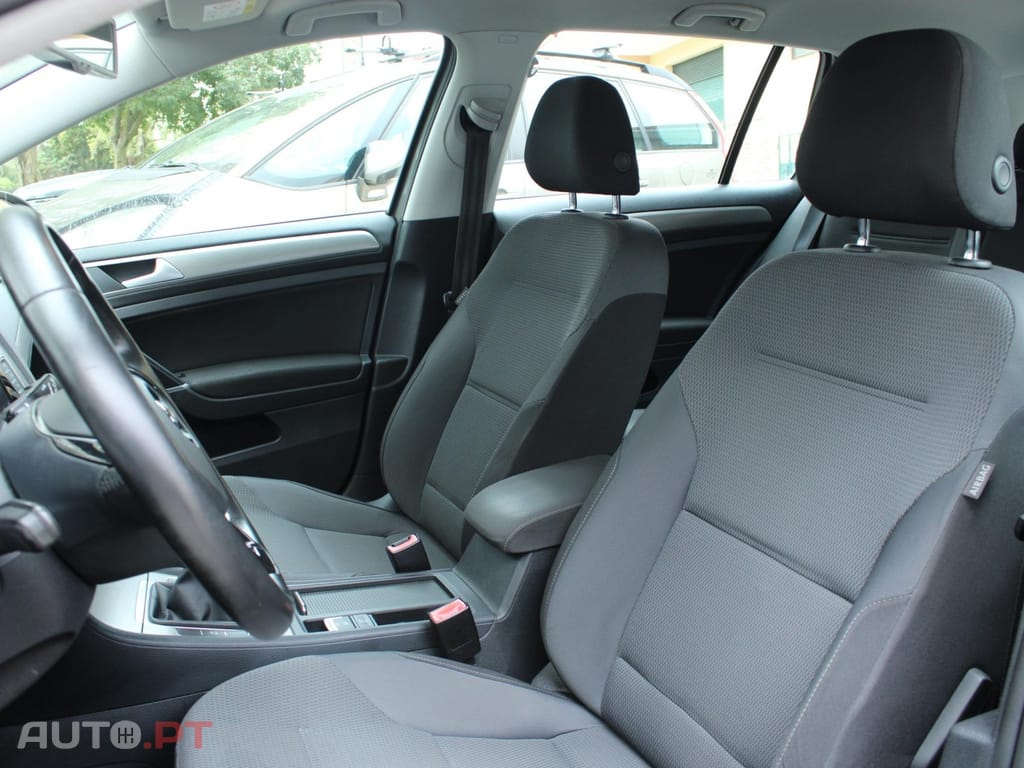 Volkswagen Golf Variant 1.6 TDi BlueMotion Confortline