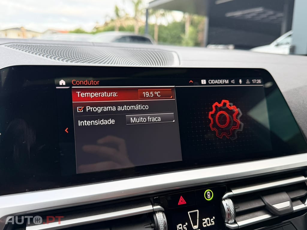 BMW 320 d Pack M Auto