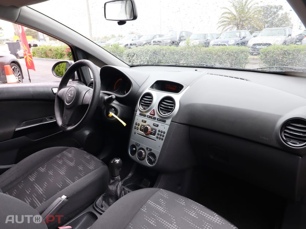 Opel Corsa 1.2 Connect