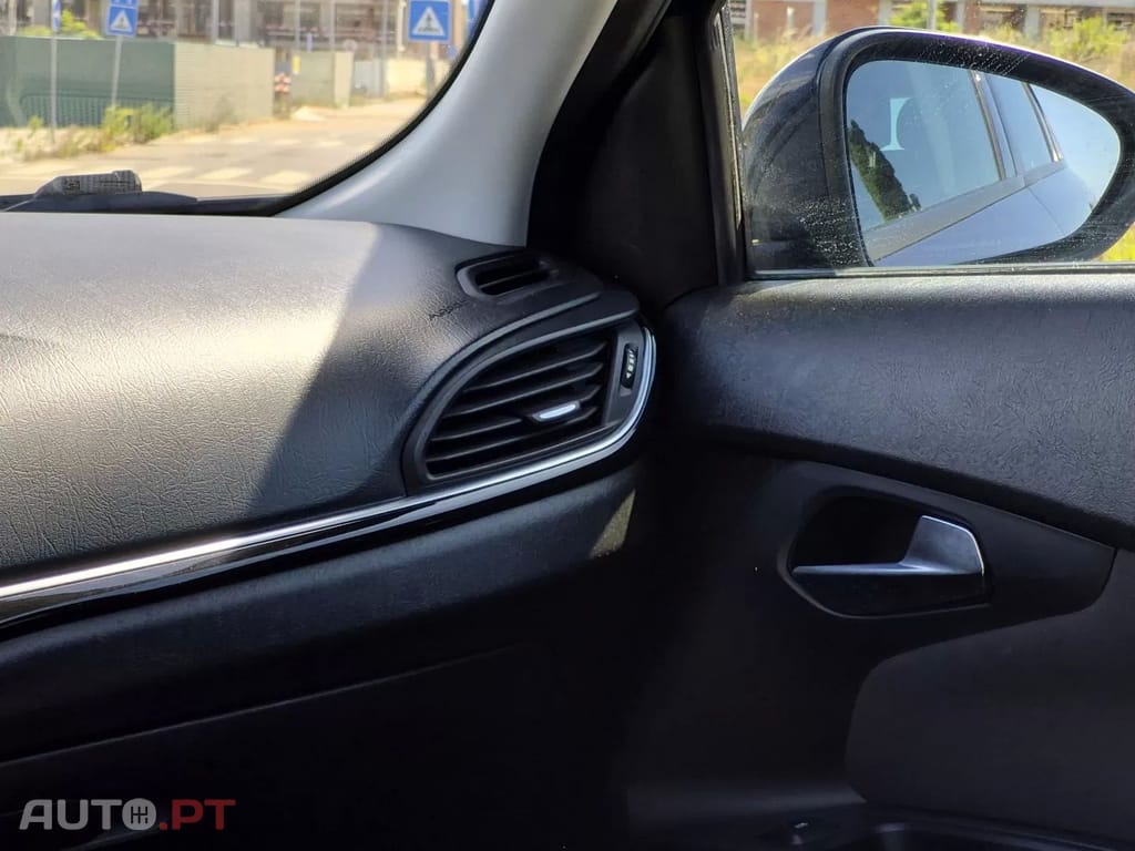 Fiat Tipo 1.3 M-Jet Lounge