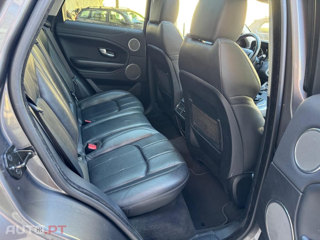 Land Rover Range Rover 2.0 eD4 SE Dynamic