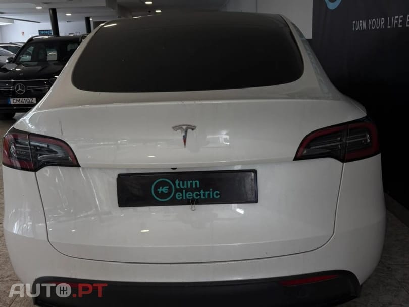 Tesla Model Y Tração Traseira