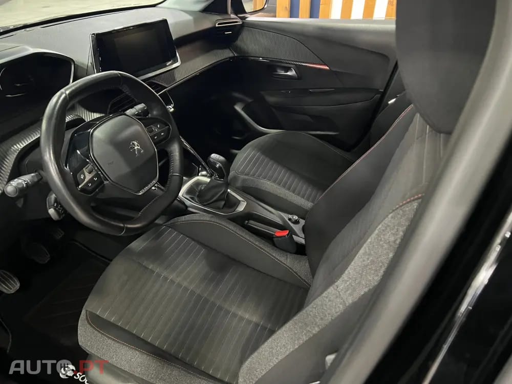 Peugeot 208 1.2 PureTech Active Pack
