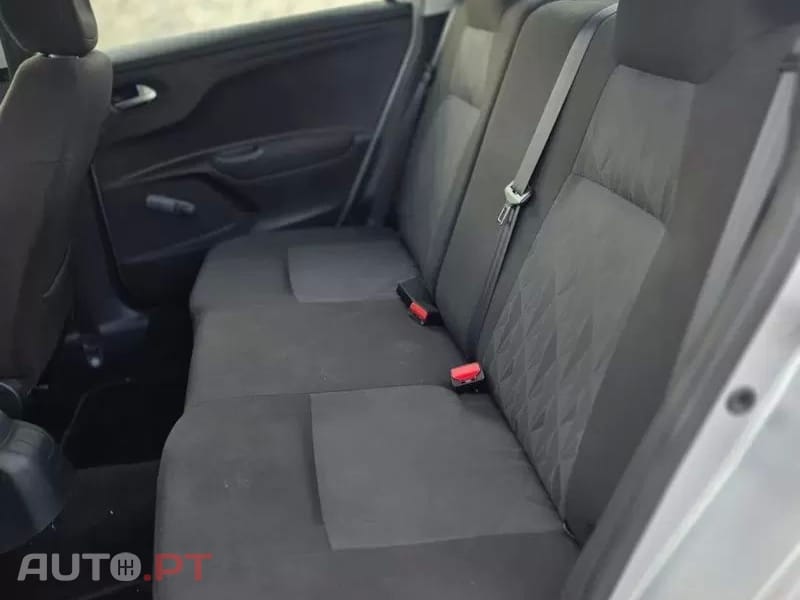 Citroen C-Elysée 1.2 VTi Seduction