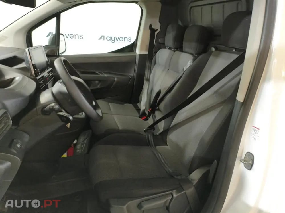 Peugeot Partner 1.5 BlueHDi Premium Standard