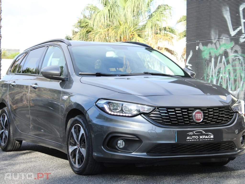 Fiat Tipo 1.6 M-Jet Lounge Tech