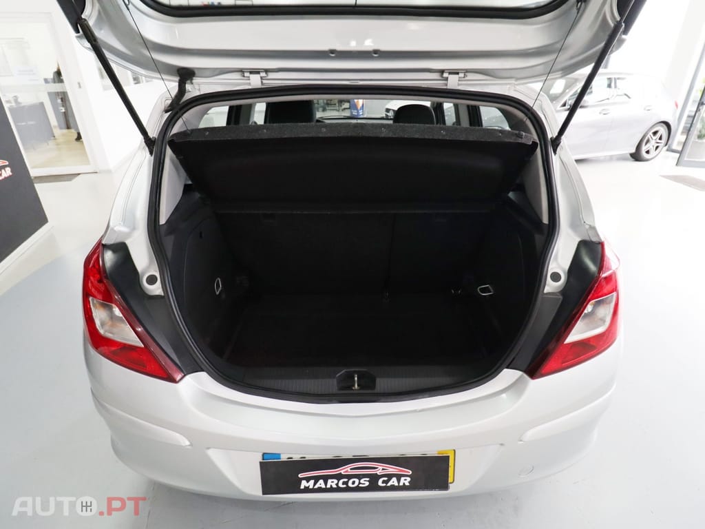 Opel Corsa 1.2 Connect