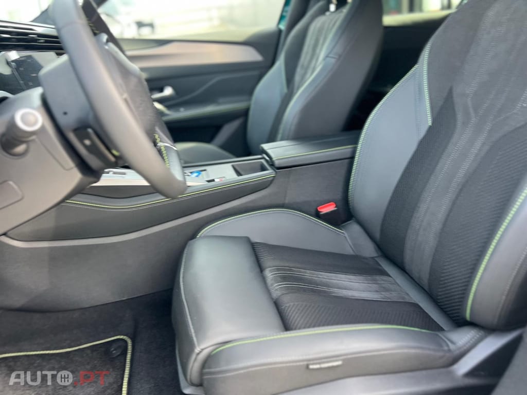 Peugeot E-308 54 kWh GT