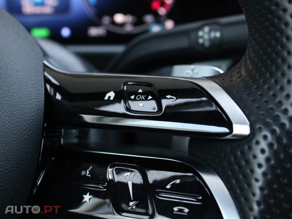 Mercedes-Benz A 250 e 8G-DCT Edition AMG Line