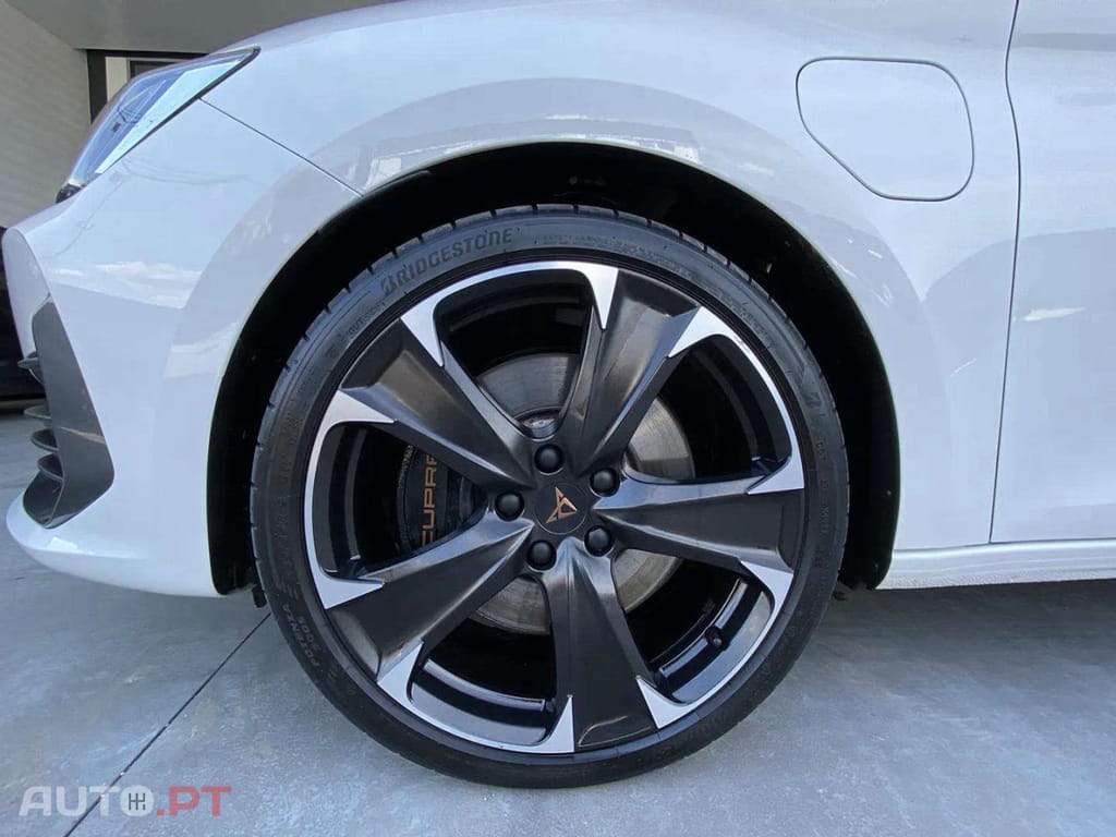 Cupra Leon 1.4 E-Hybrid DSG